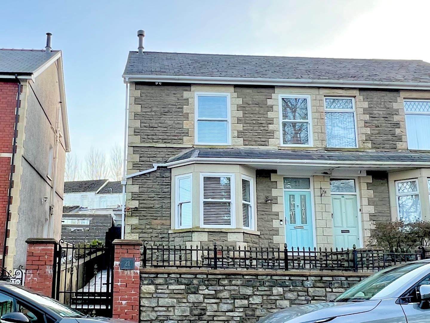 Brynmawr Place, Maesteg, Briodgend County Borough